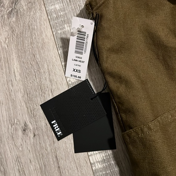 Aritzia Wilfred Free Linn Vest - Picture 7 of 13